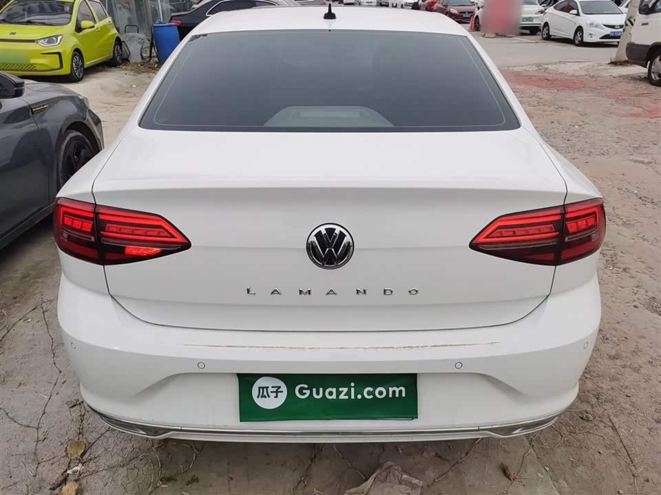 Volkswagen Lingdu