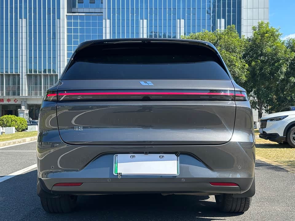 Li Auto Ideal L6