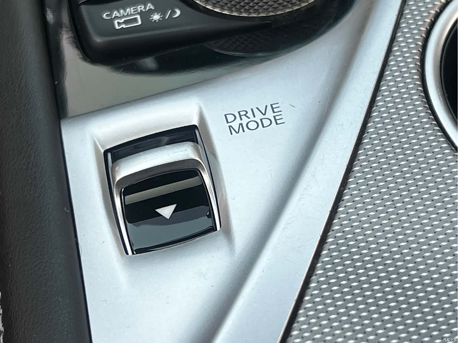 Infiniti Q50L, 2019 30