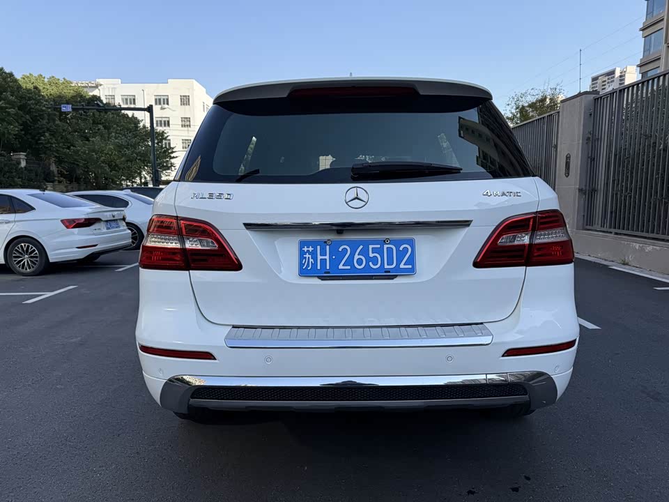 Mercedes-Benz M class