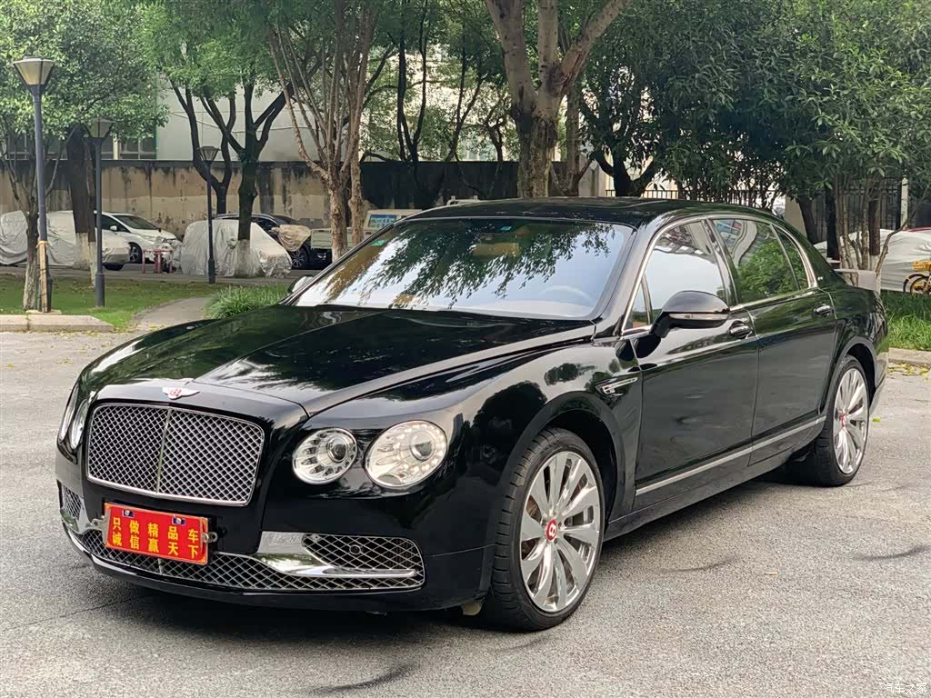 Bentley Flying Spur, 2012 1