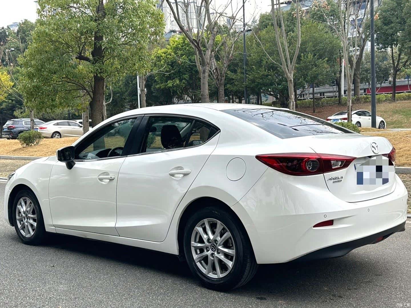 Mazda Mazda3, 2017 все фото