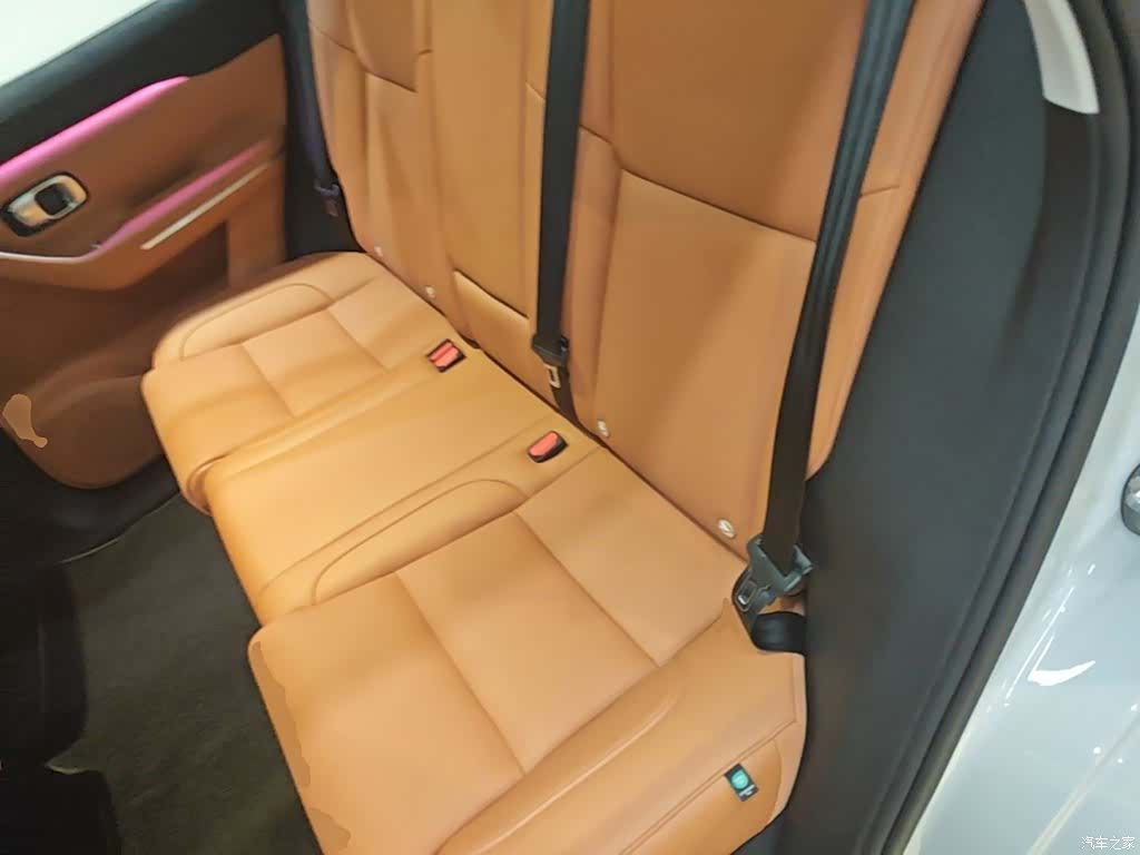 Leapmotor C10, 2025 17