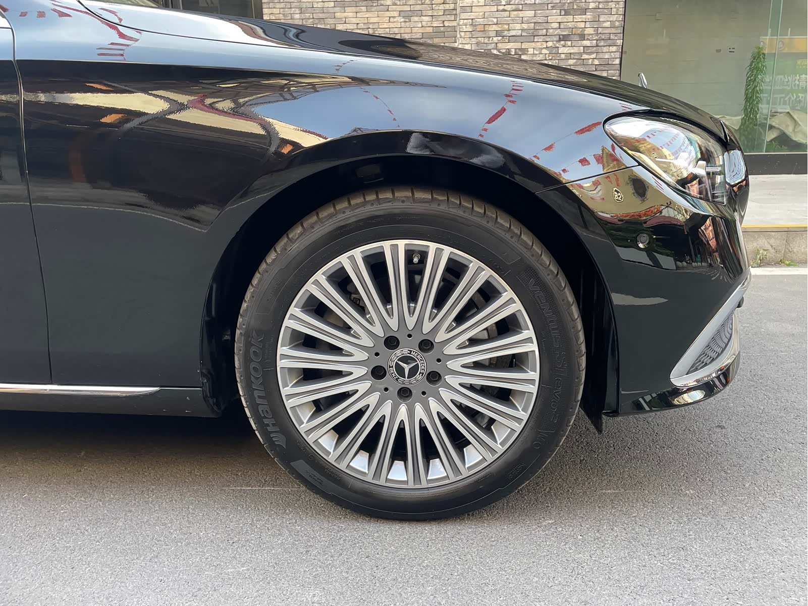 Mercedes-Benz E-Class, 2023 14