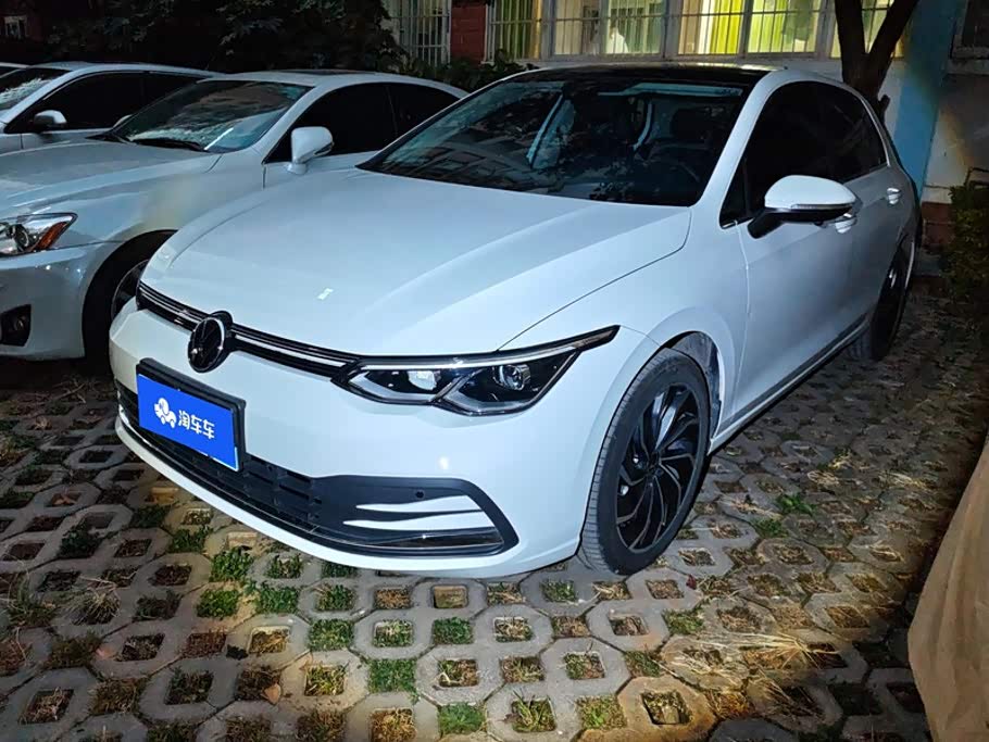 Volkswagen Golf 2024 280TSI DSG Pro 50