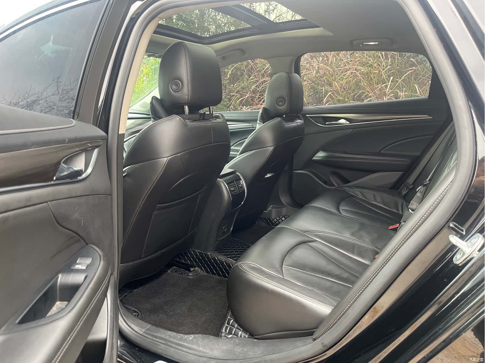 Buick LaCrosse, 2022 11