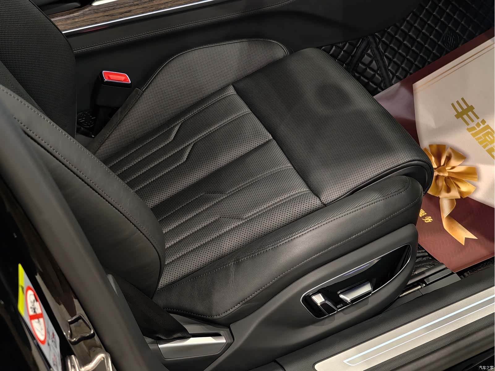 Audi A8L, 2020 9