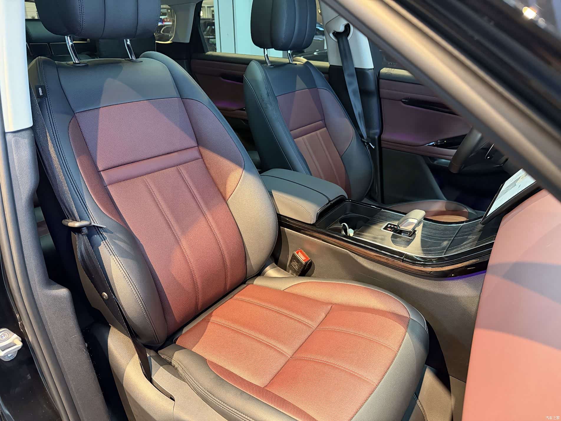 Land Rover Range Rover, 2024 13