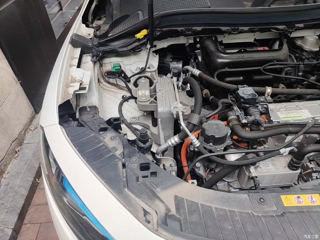 Mercedes-Benz EQA, 2023 21