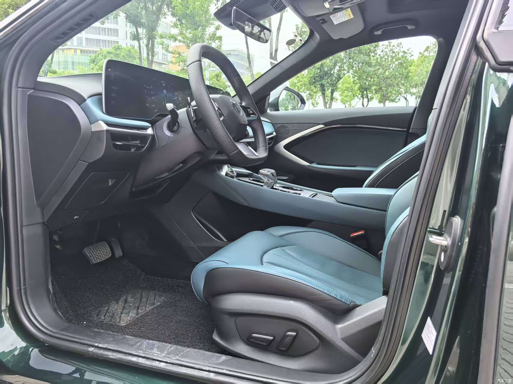 MG MG7, 2025 все фото