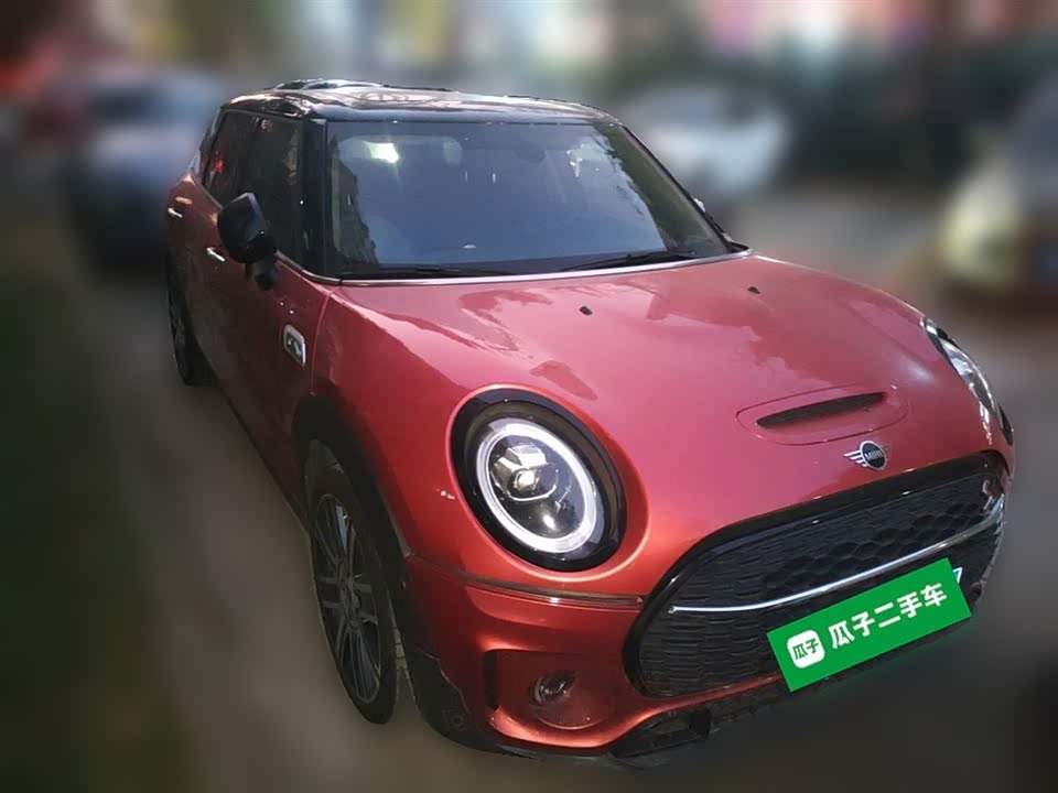 MINI CLUBMAN