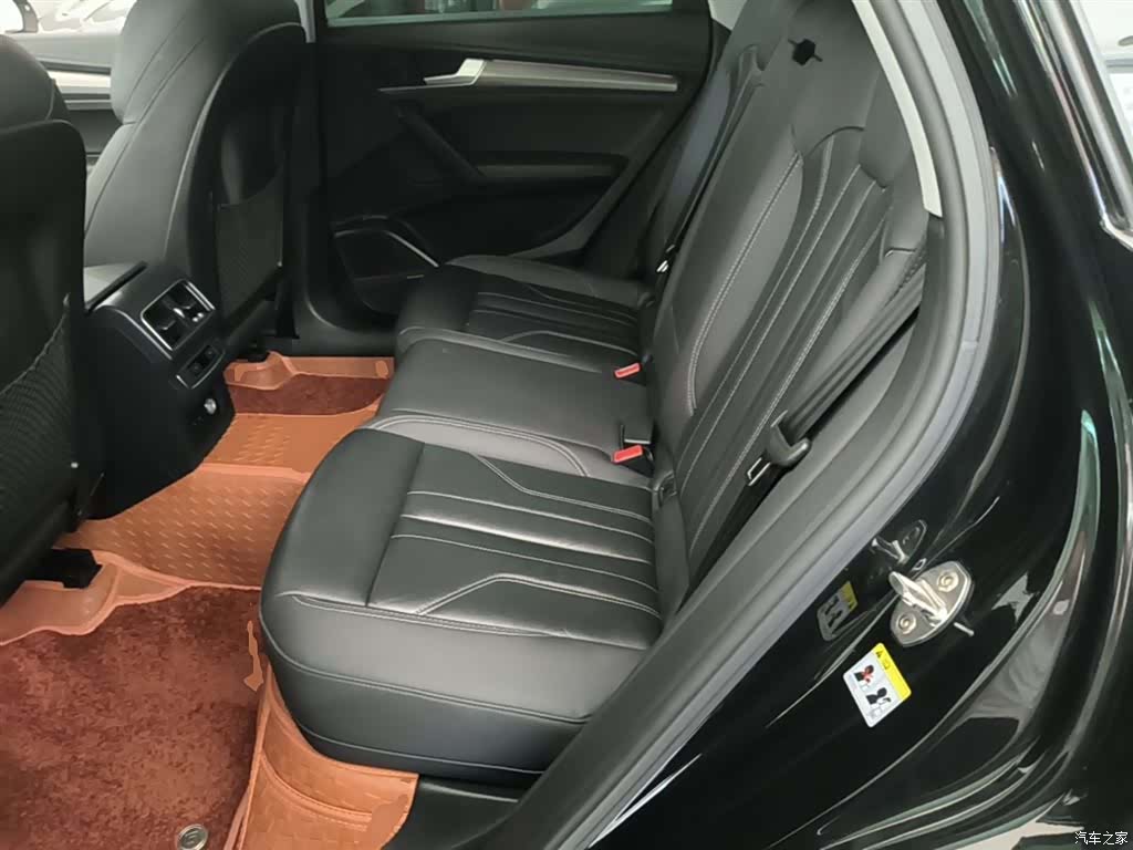 Audi Q5L, 2022 17