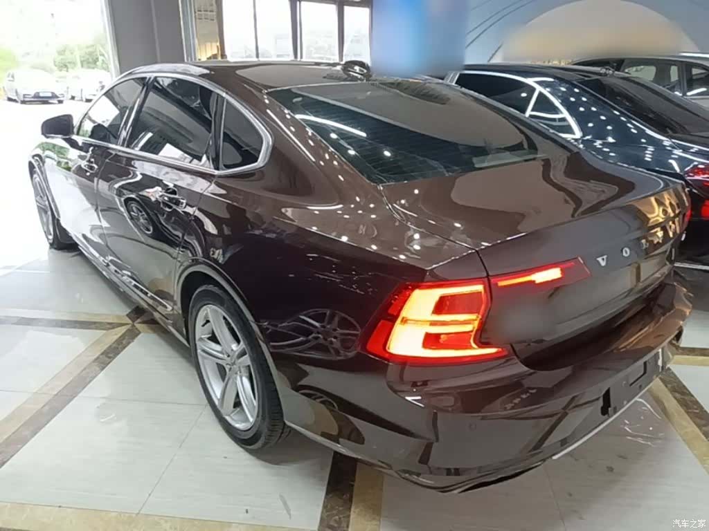 Volvo S90, 2018 все фото