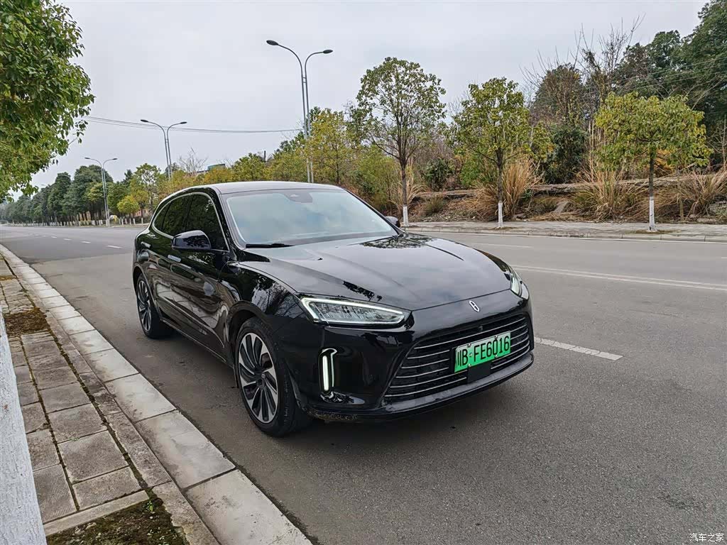 AITO M5, 2022 3