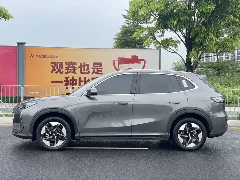 Geely Galaxy Galaxy E5