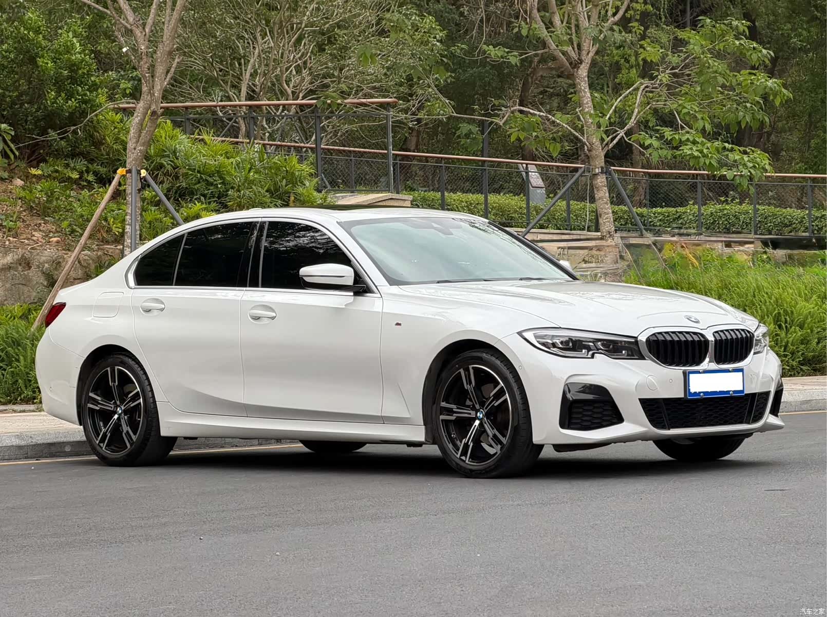 BMW 3 Series, 2022 6