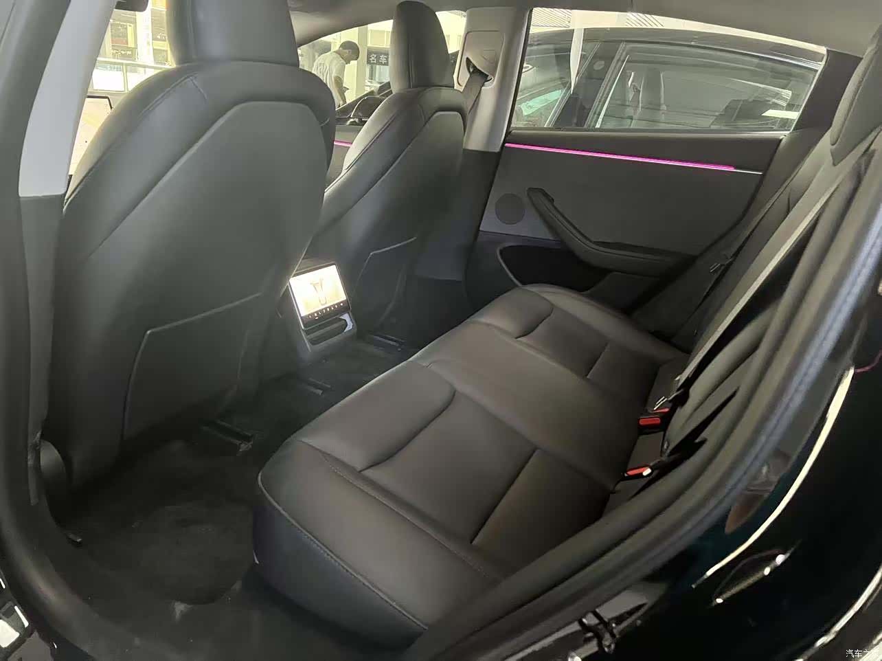 Tesla Model 3, 2024 10