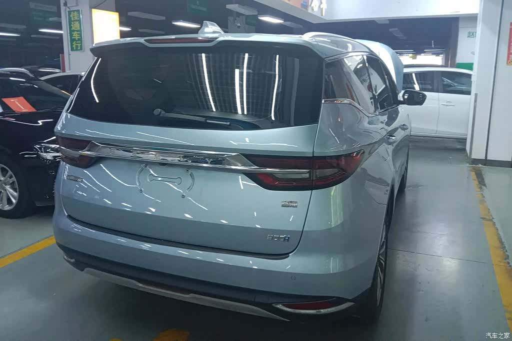 Geely Jiaji, 2020 3