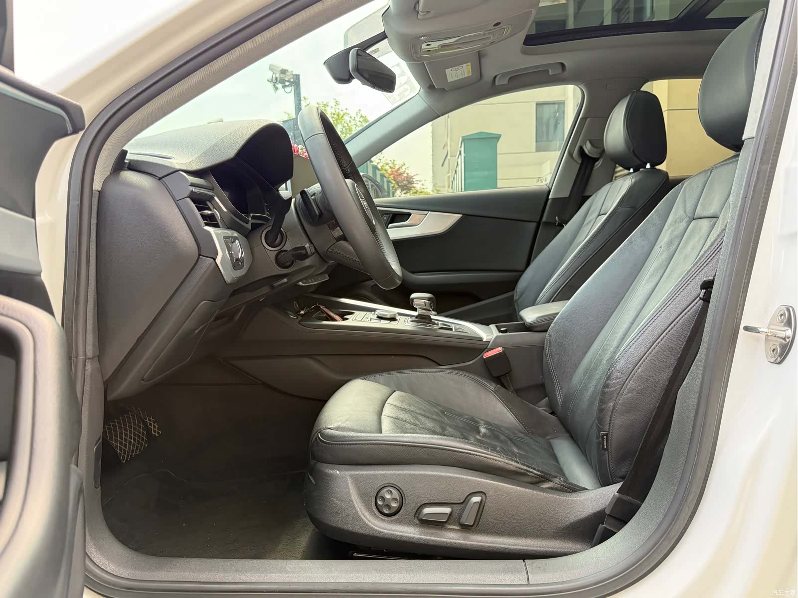 Audi A4L, 2018 4