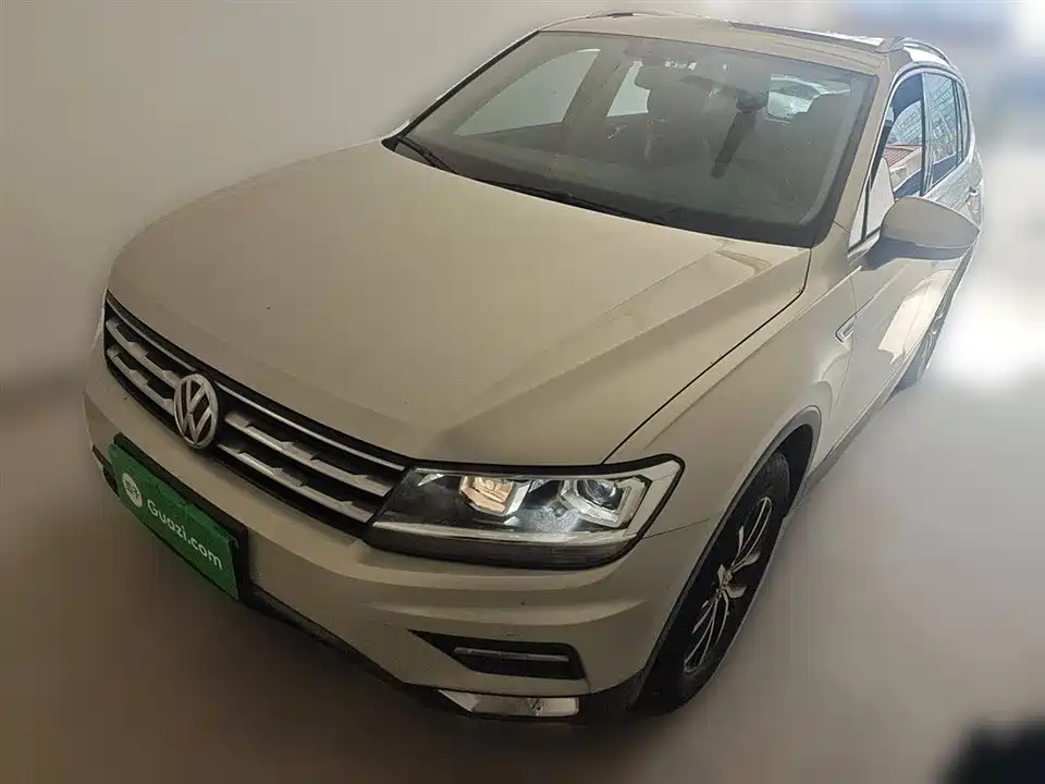 Volkswagen Tiguan L