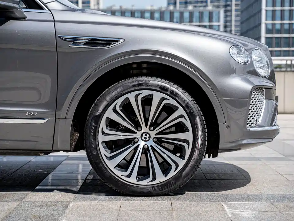 Bentley Tim Yue Bentley Tim Yue
