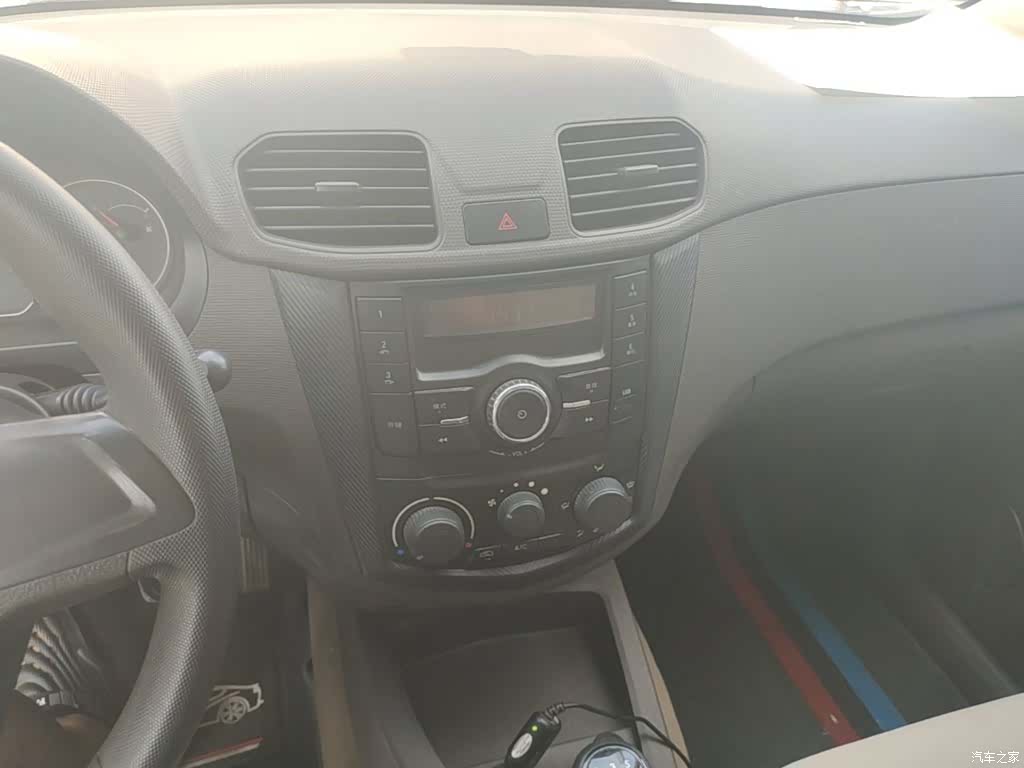 Wuling Hongguang, 2015 9