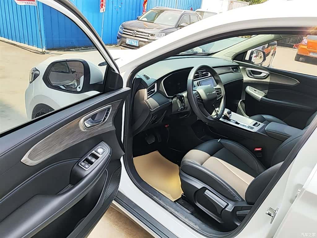 Roewe RX5, 2024 16