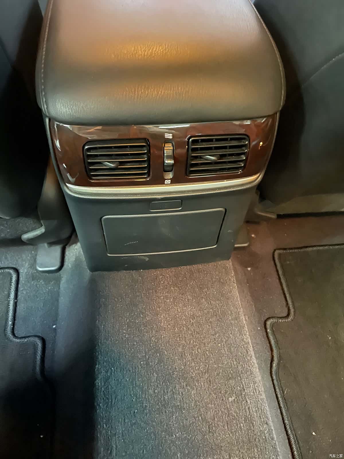 Infiniti Q70, 2020 12