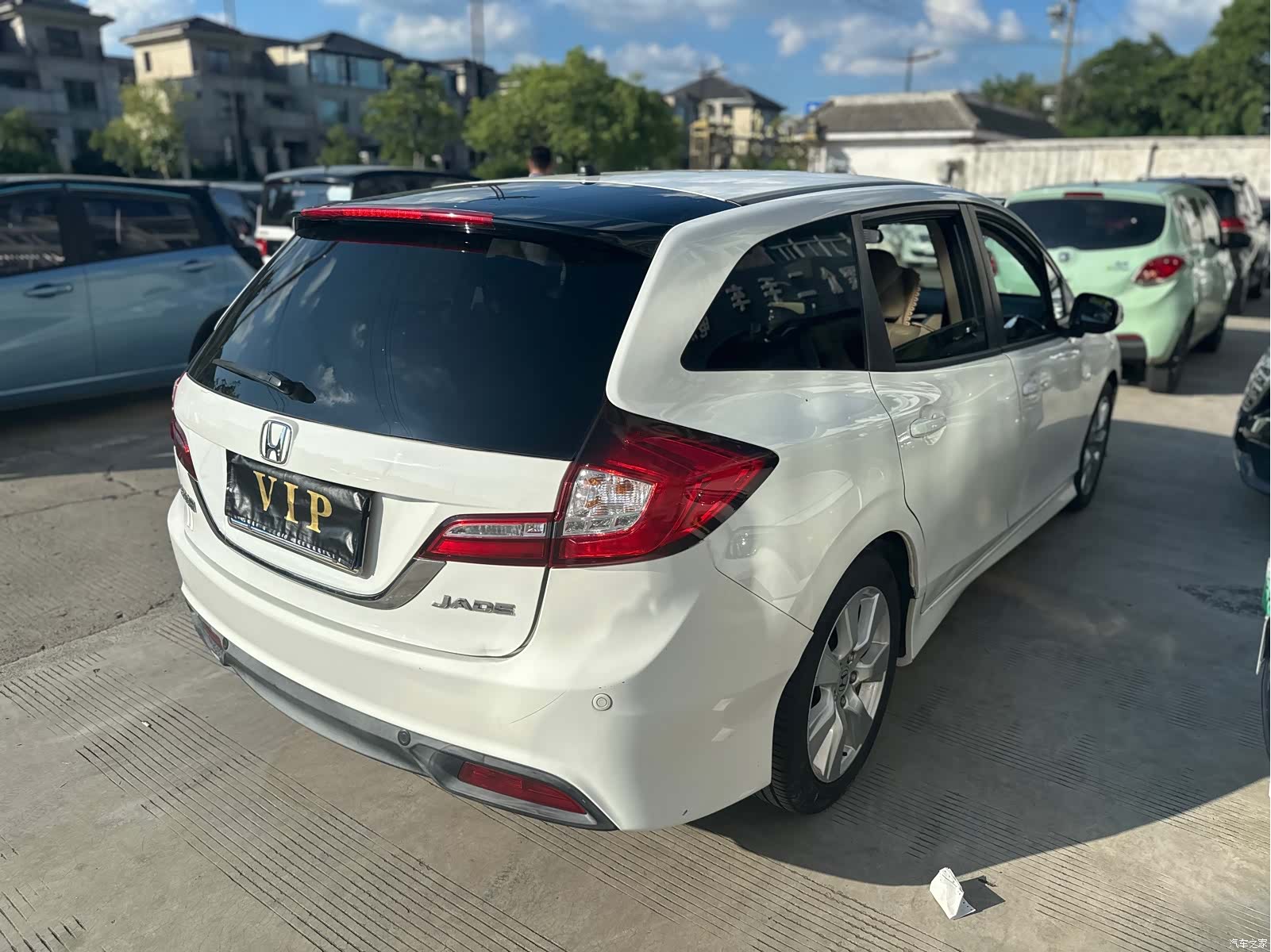 Honda Jade, 2014 4