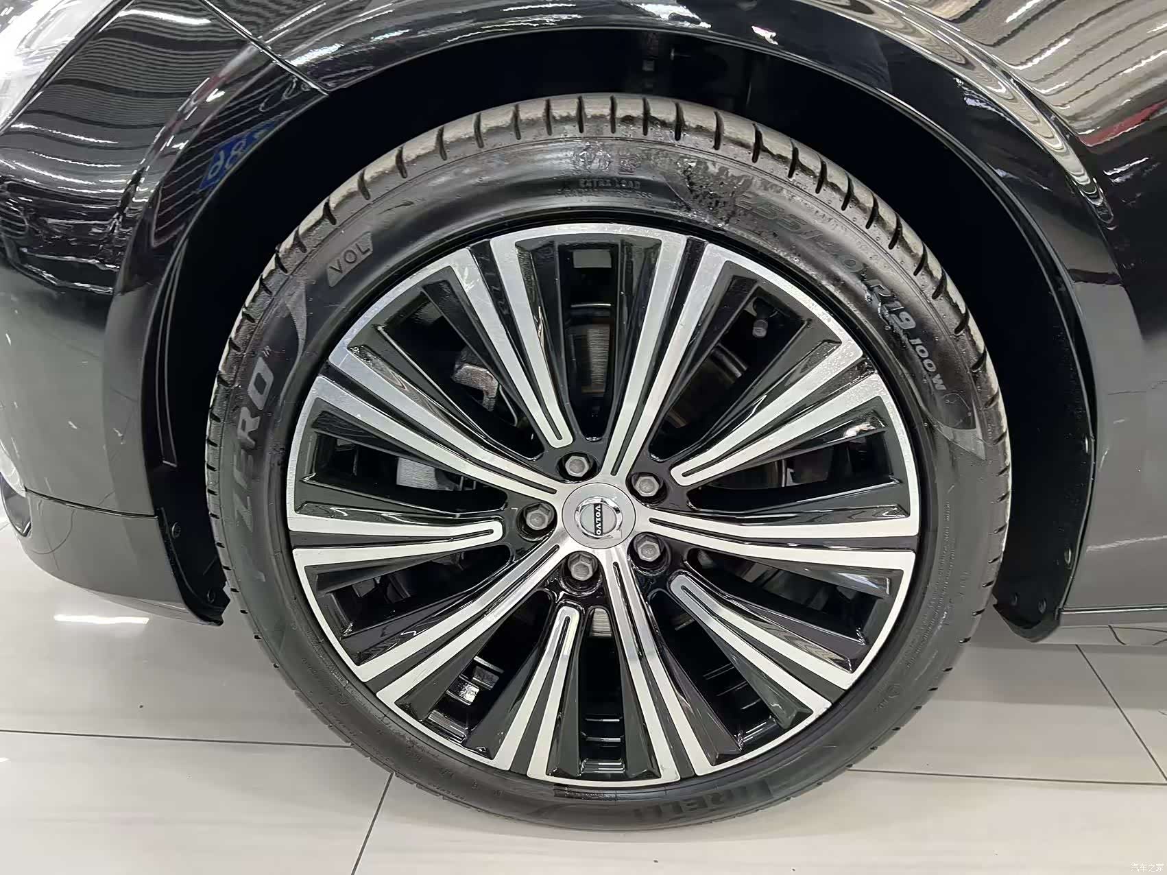 Volvo S90, 2024 24