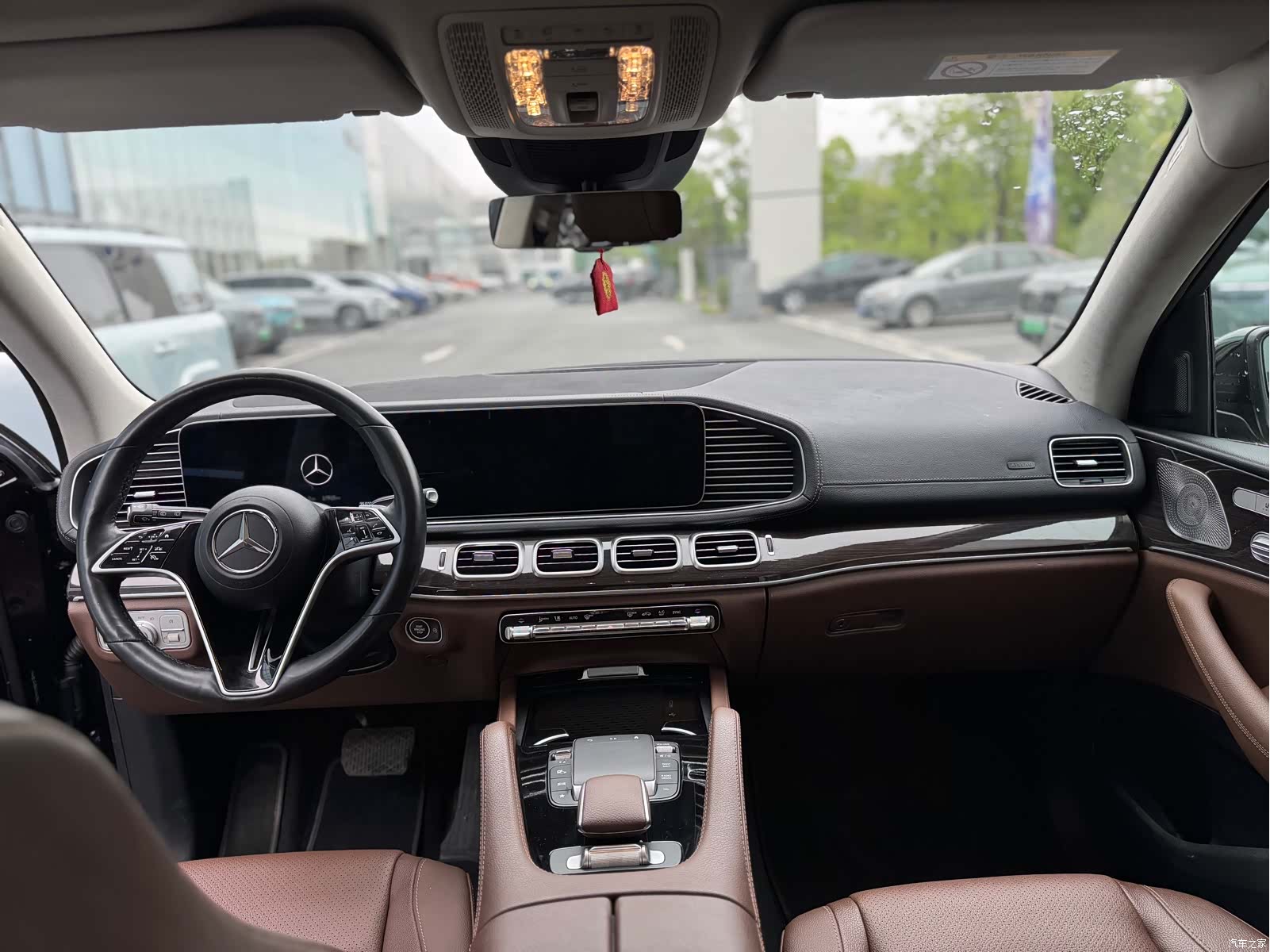 Mercedes-Benz GLE, 2025 8