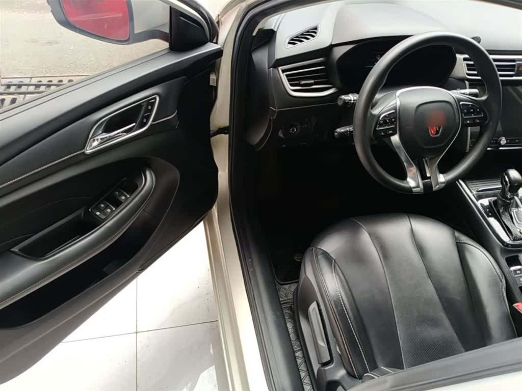 Roewe i5, 2021 15