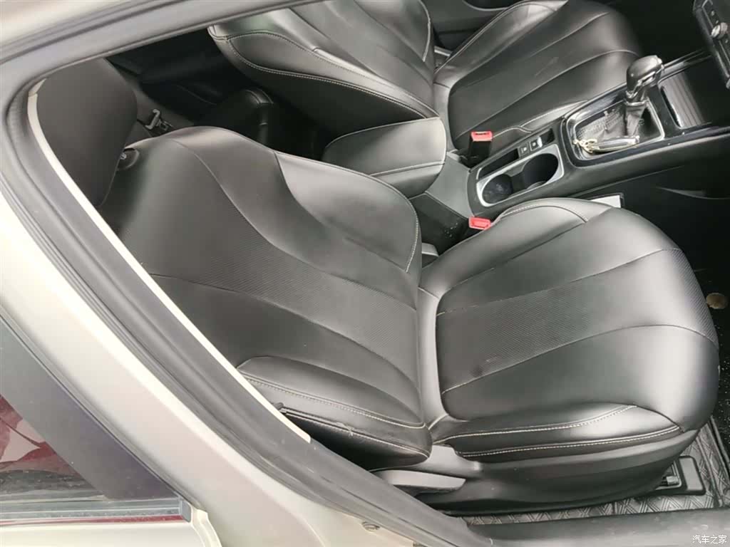 Roewe i5, 2021 24