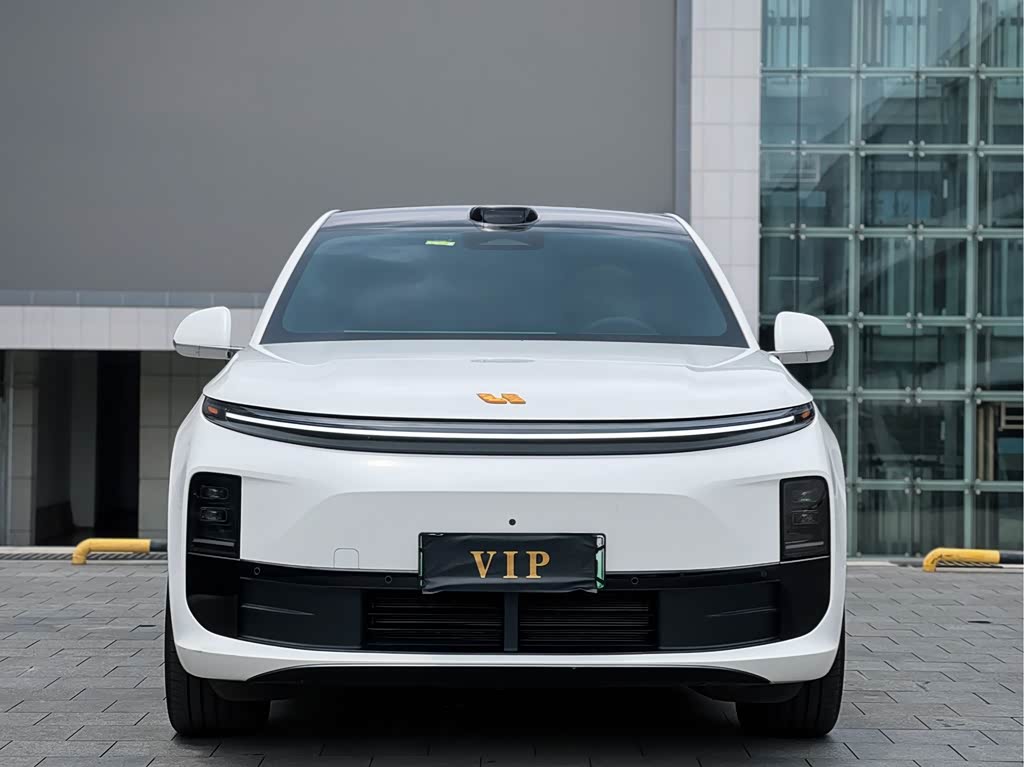Li Auto L6