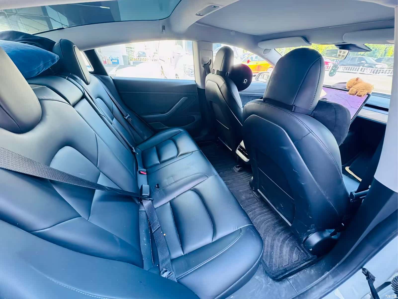 Tesla Model 3, 2020 14