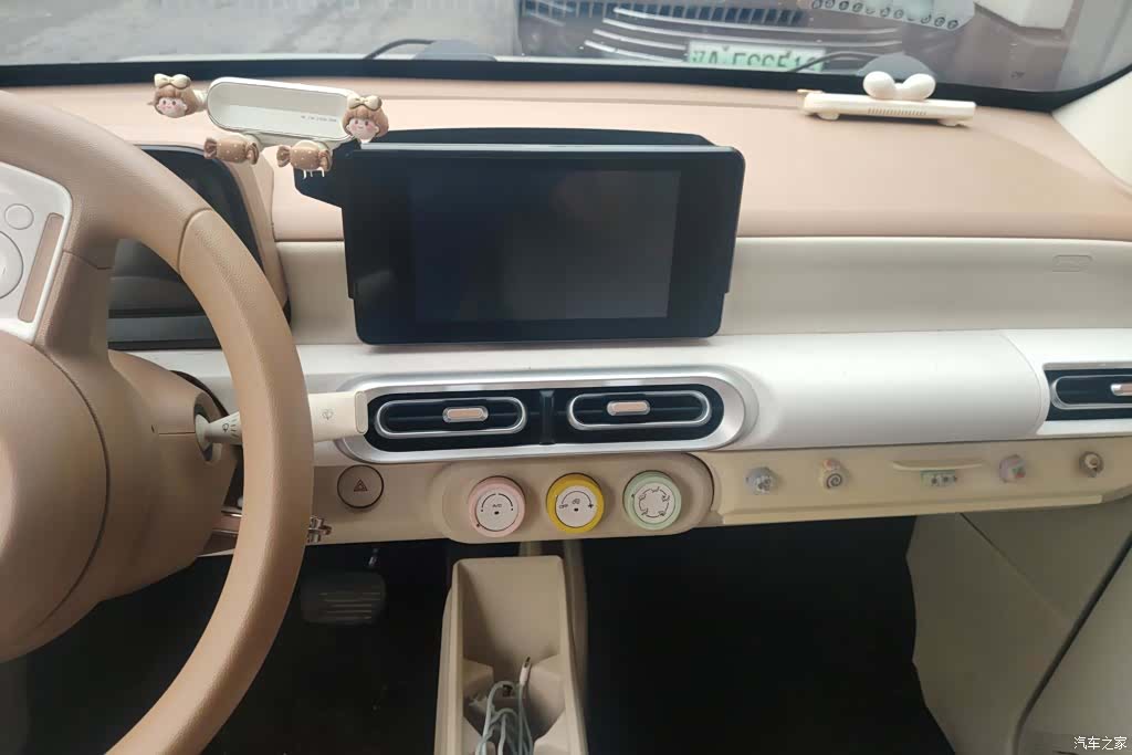 Wuling MINIEV, 2024 13