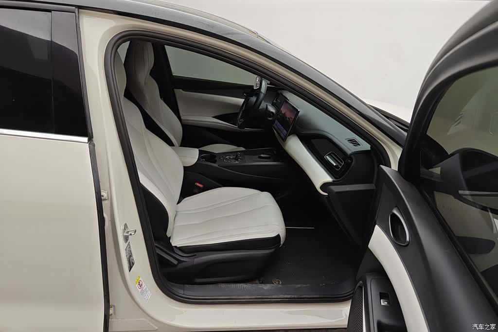 BYD Seal, 2025 8