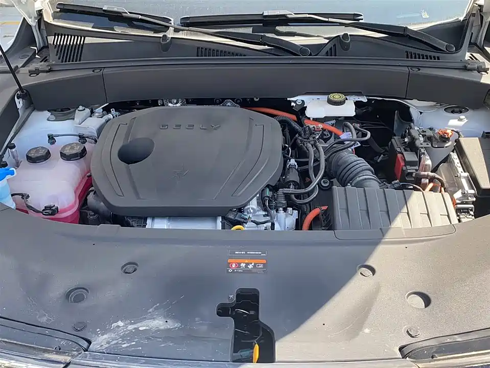 Geely Galaxy Galaxy L7