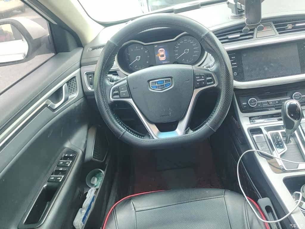 Geely Emgrand, 2019 3