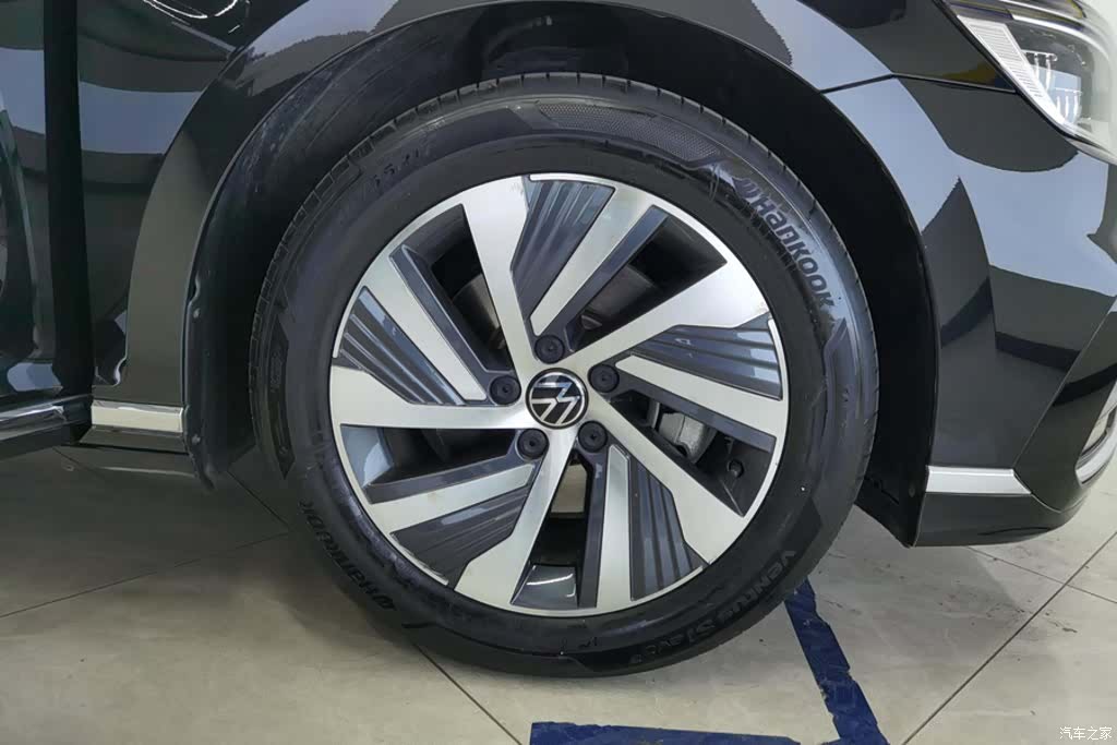 Volkswagen Magotan, 2023 6