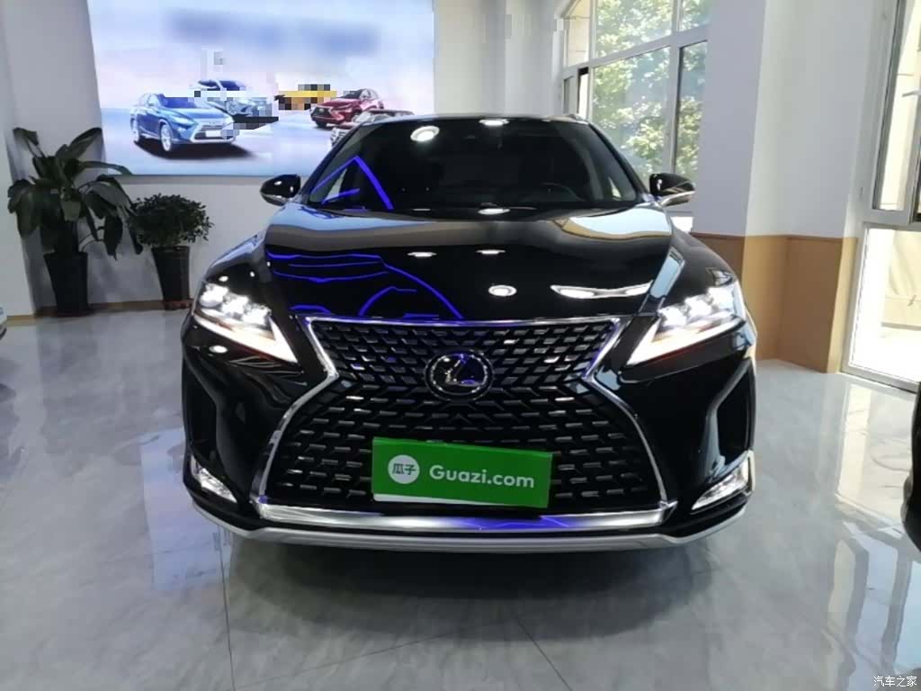 Lexus RX, 2022 3