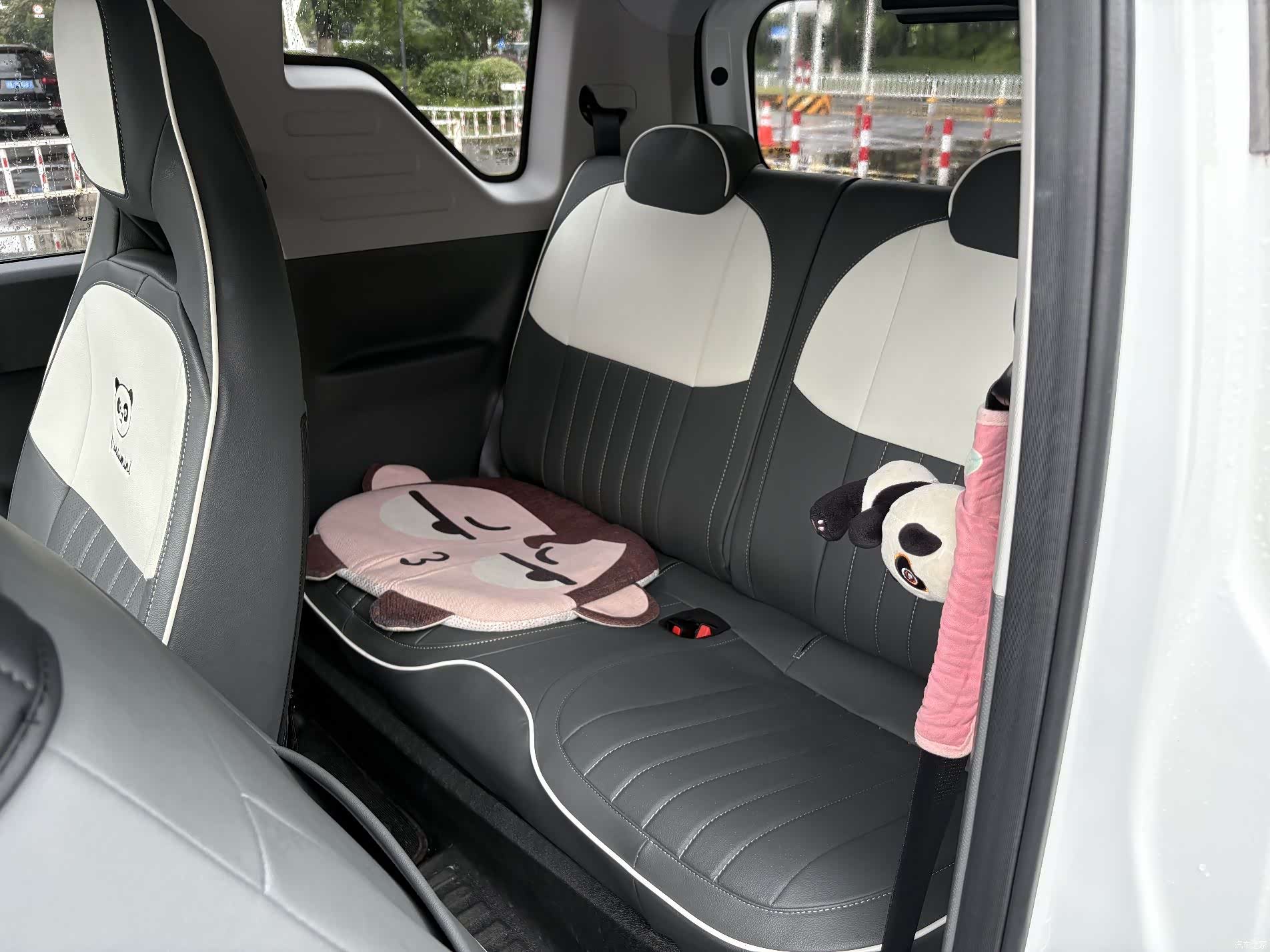 Geely Panda, 2024 11