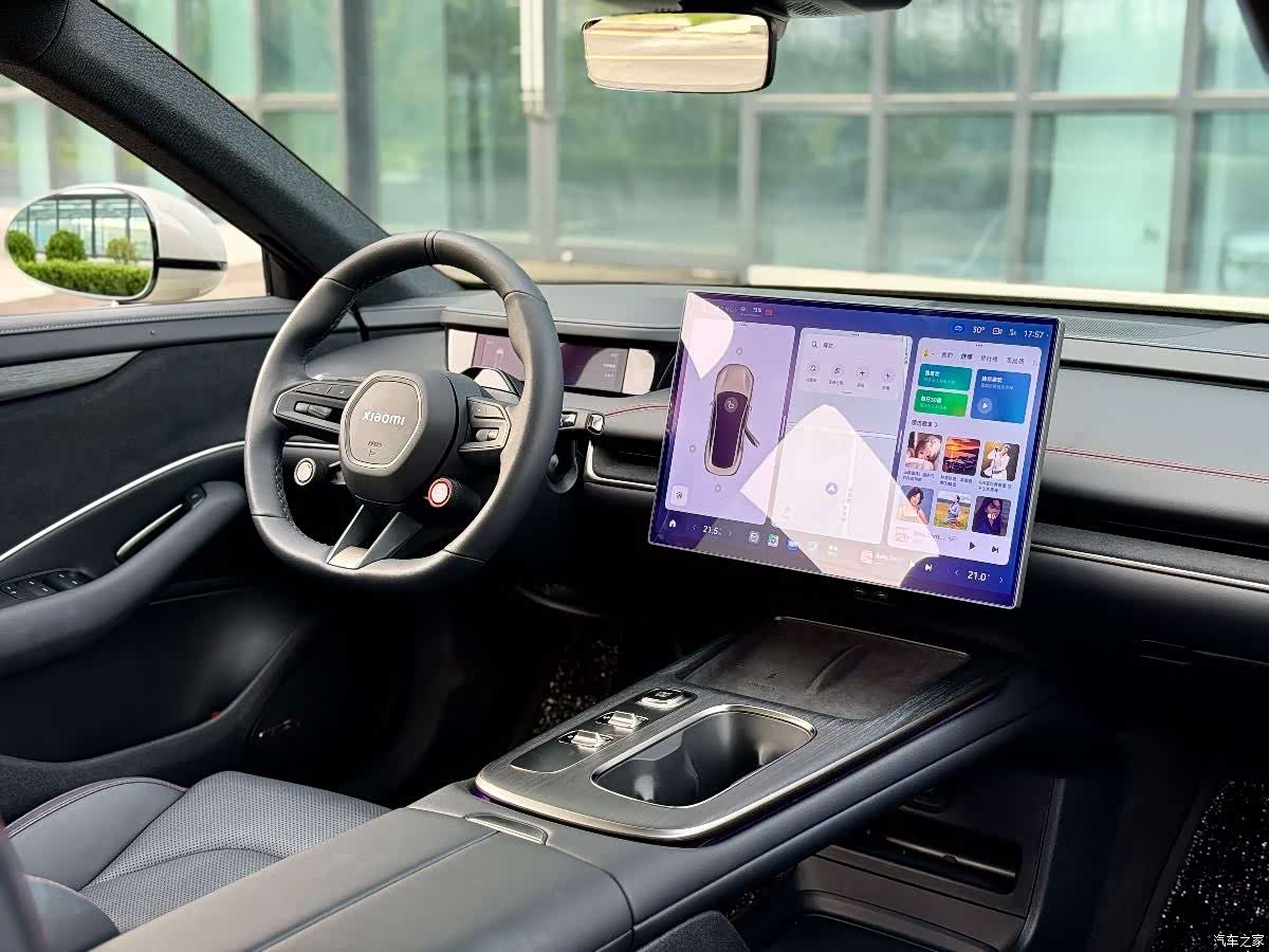 Xiaomi SU7, 2025 10