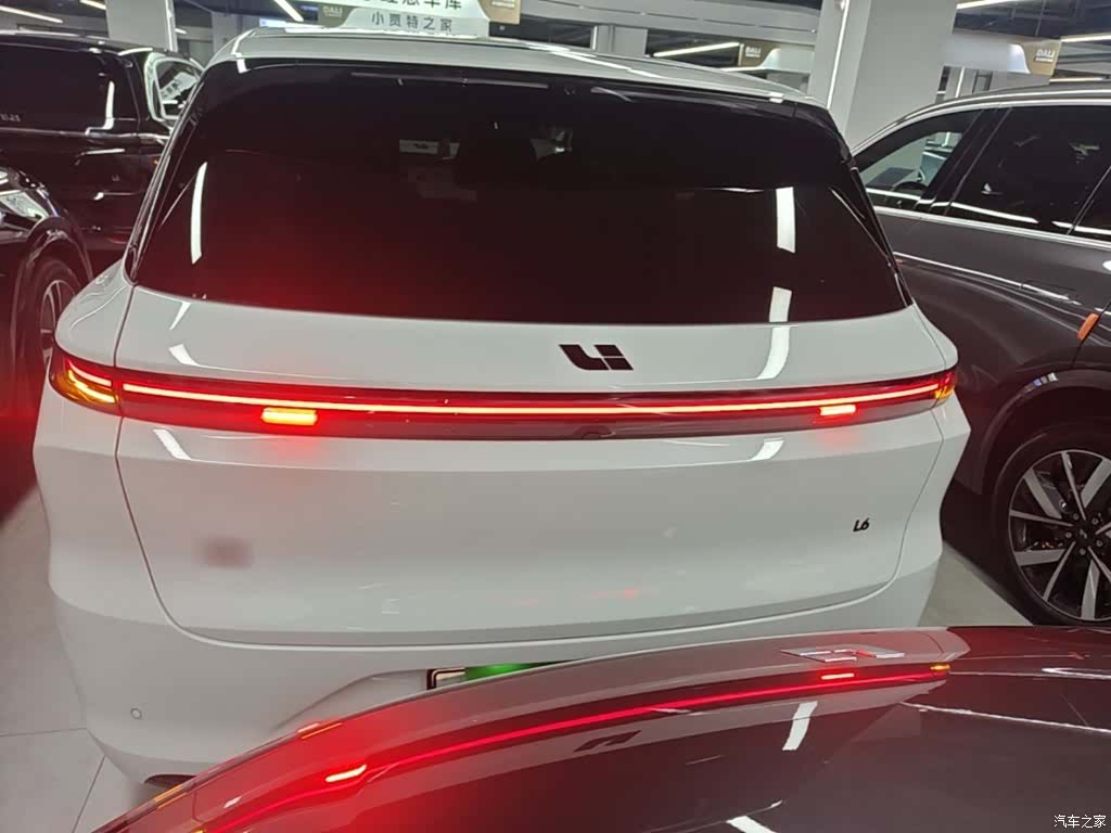 Li Auto L6, 2025 6