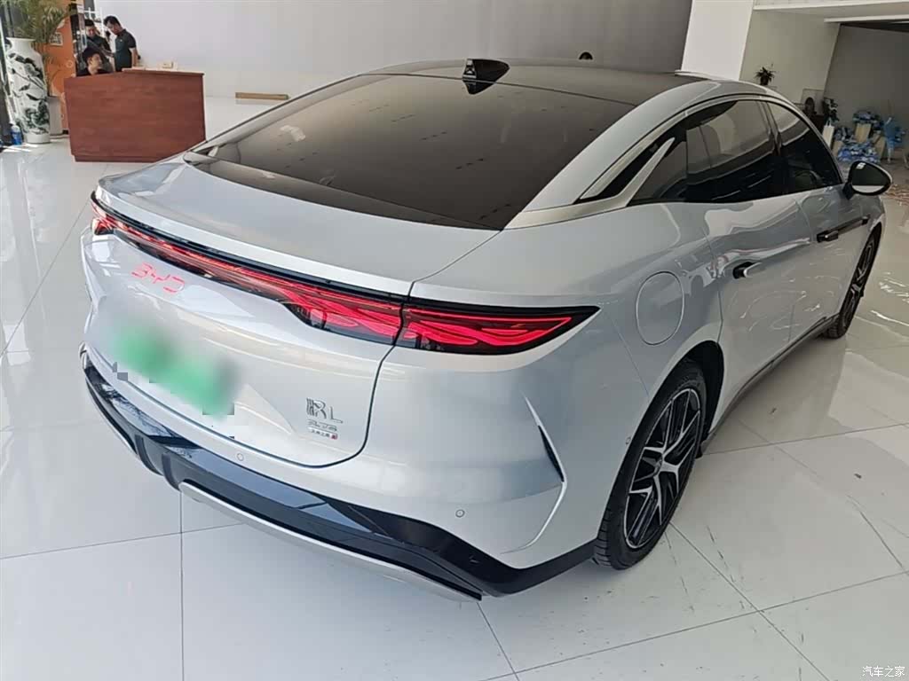 BYD Han, 2025 7