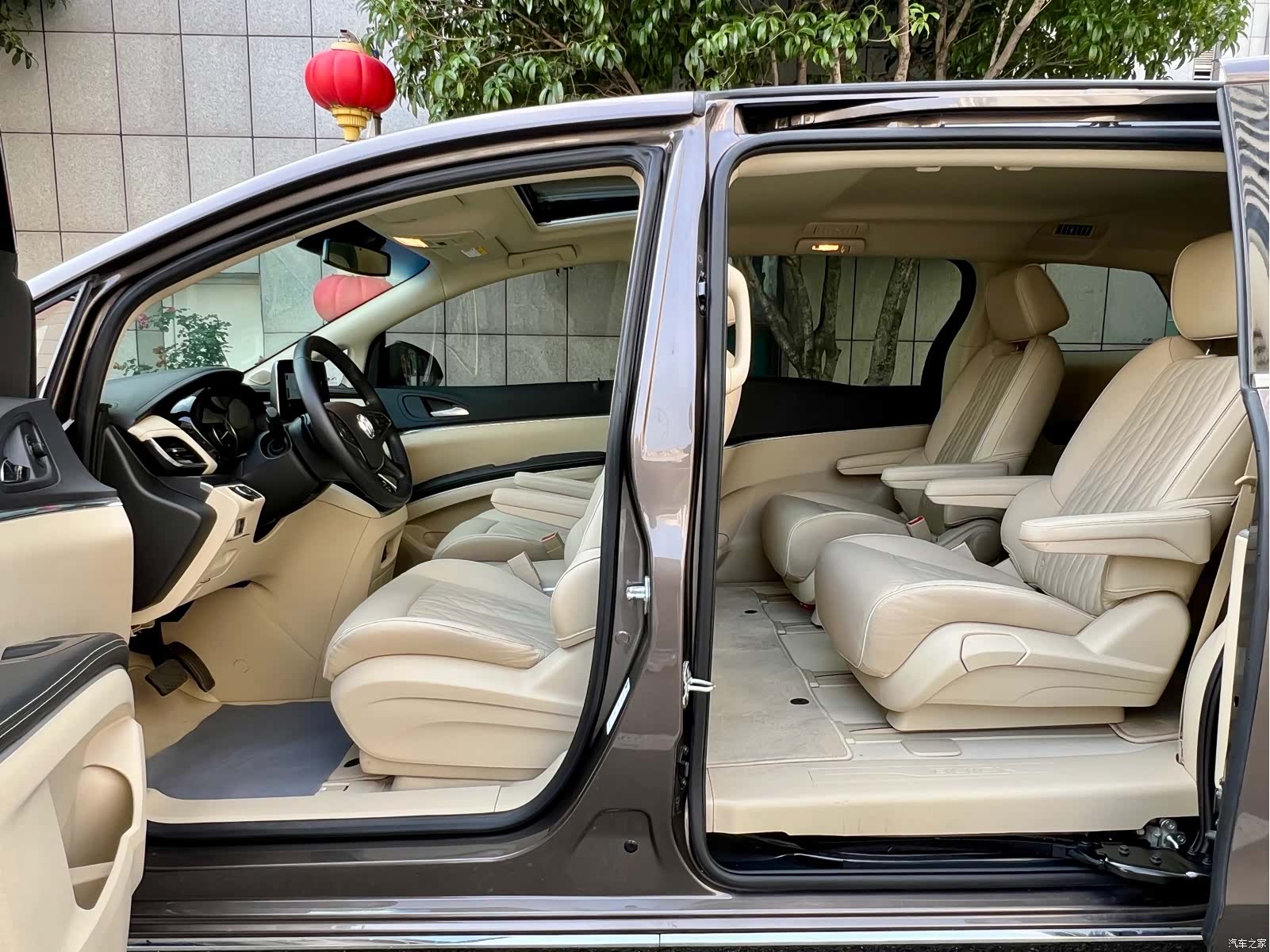Buick GL8, 2024 21