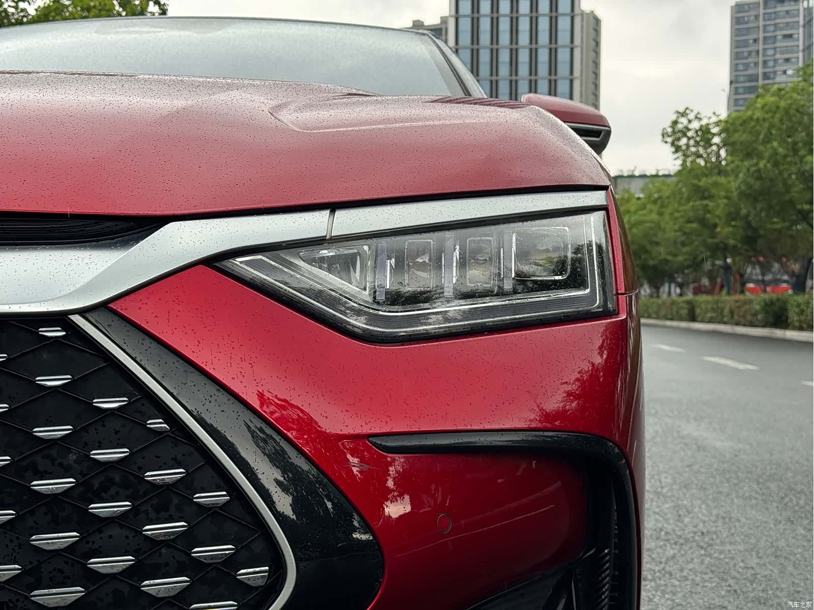 BYD Han, 2022 10
