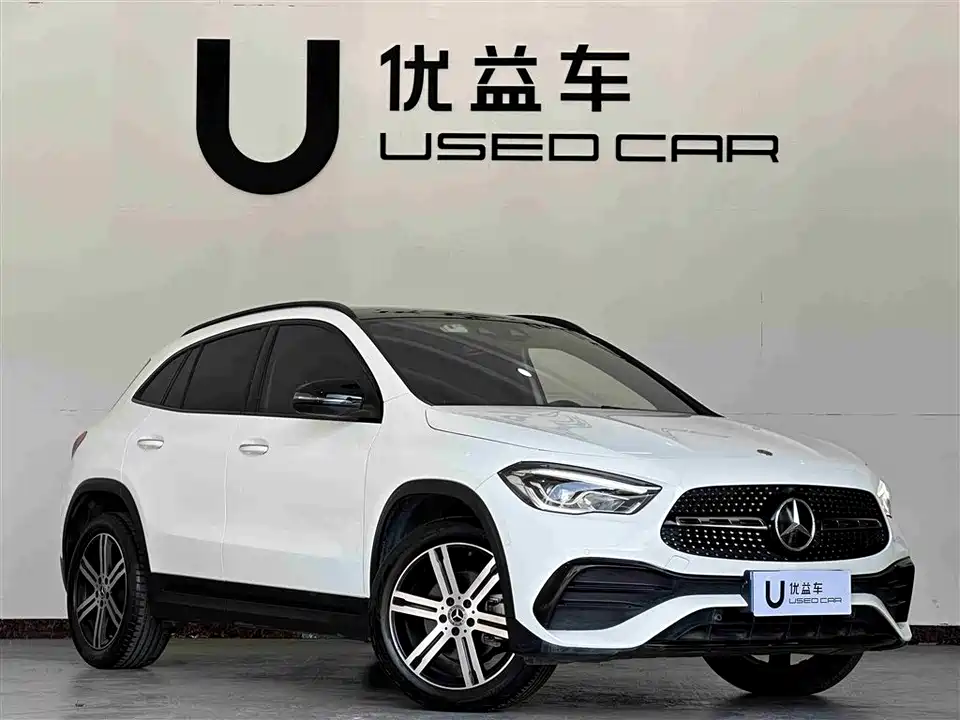 Mercedes-Benz GLA