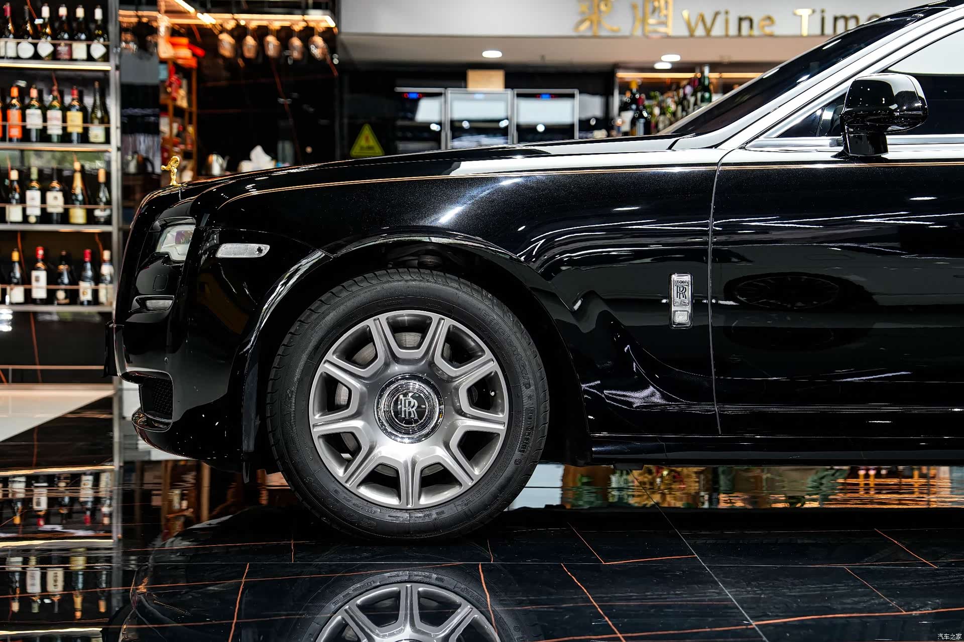 Rolls-Royce Ghost, 2017 22