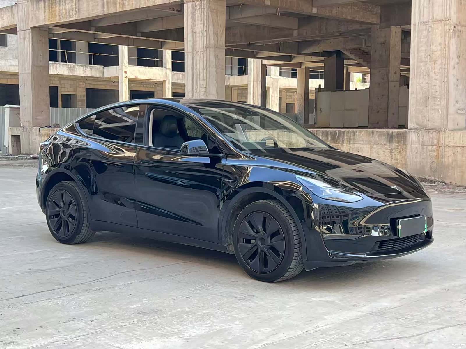 Tesla Model Y, 2024 3